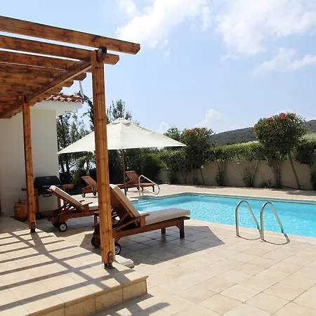 Vilă Eve Xιnisteri Pissouri